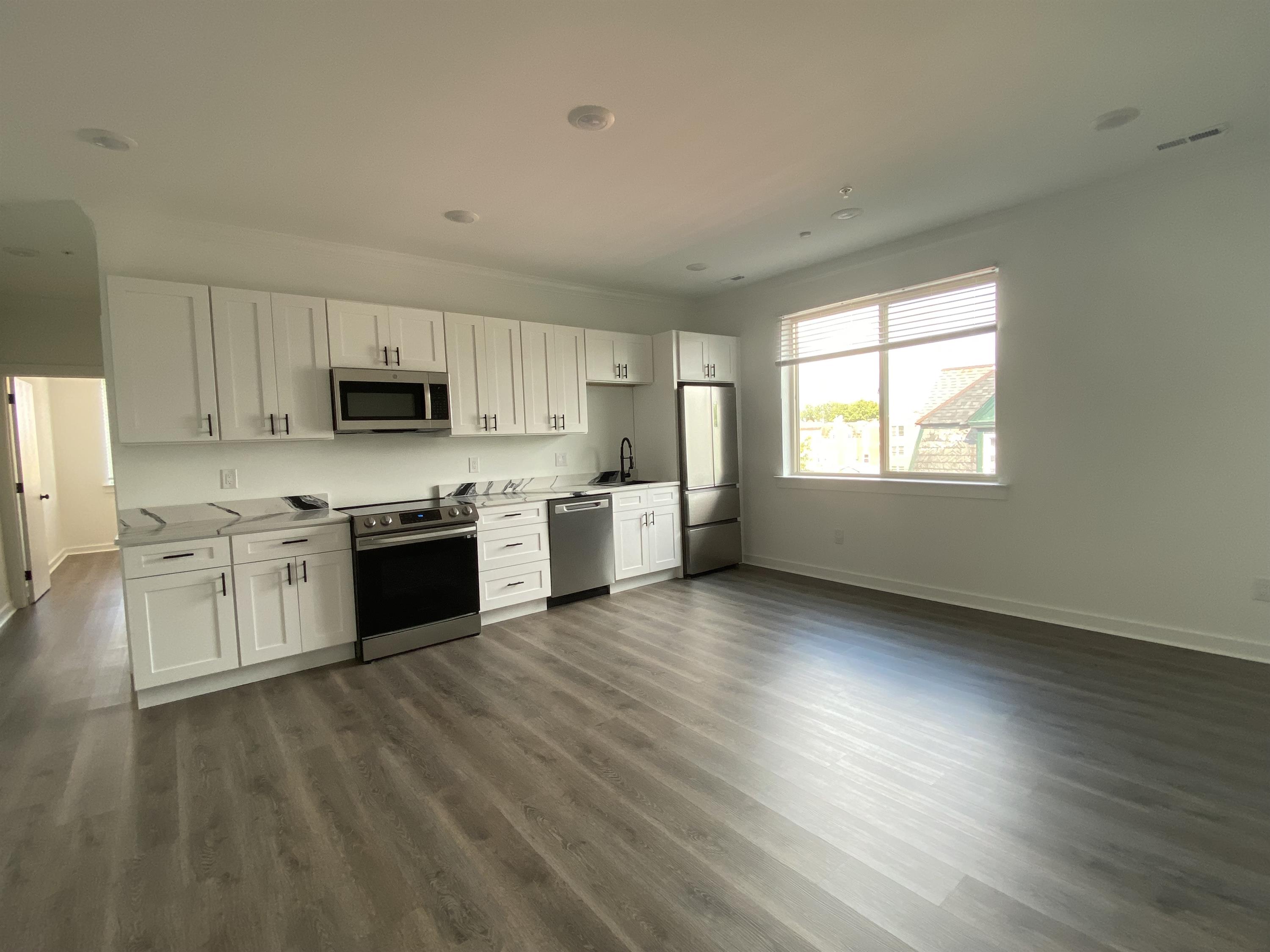 3414 Haverford Avenue - 5